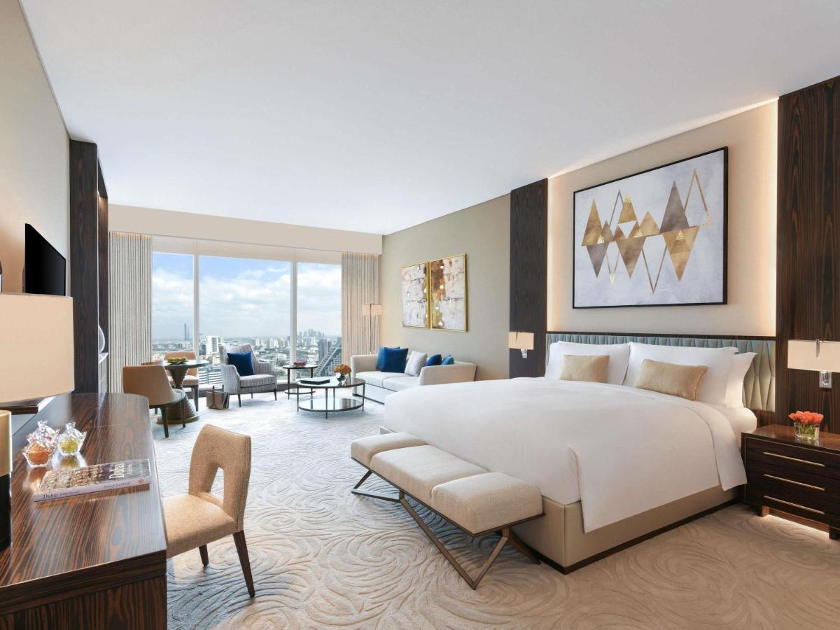 Sofitel Dubai The Obelisk - Housity