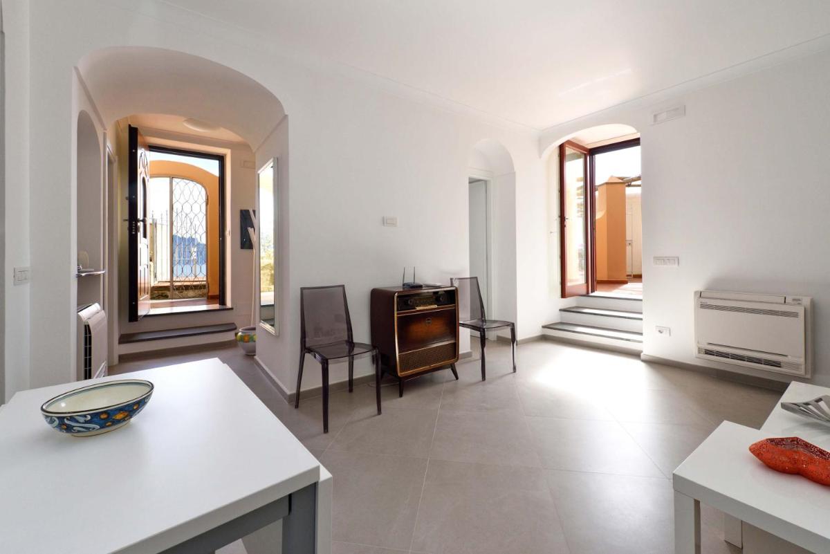Suitetrails - Il Gabbiano Apartment