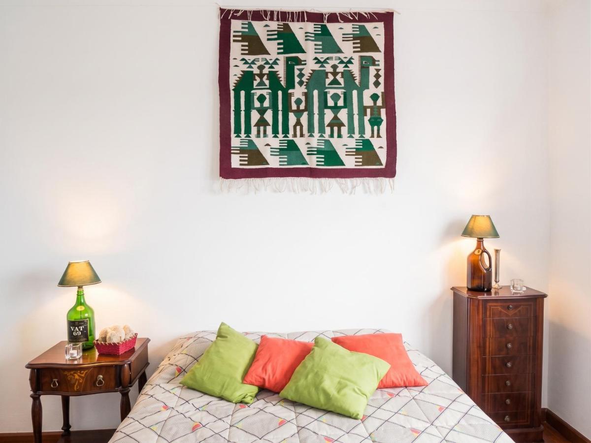 Family house with sea view in A dos Cunhados - Housity