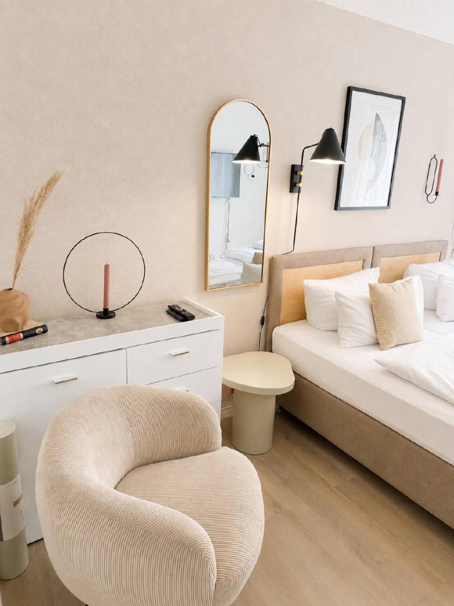 Sali Homes -SB21 Bayreuth Budget-Friendly Apartment - Housity