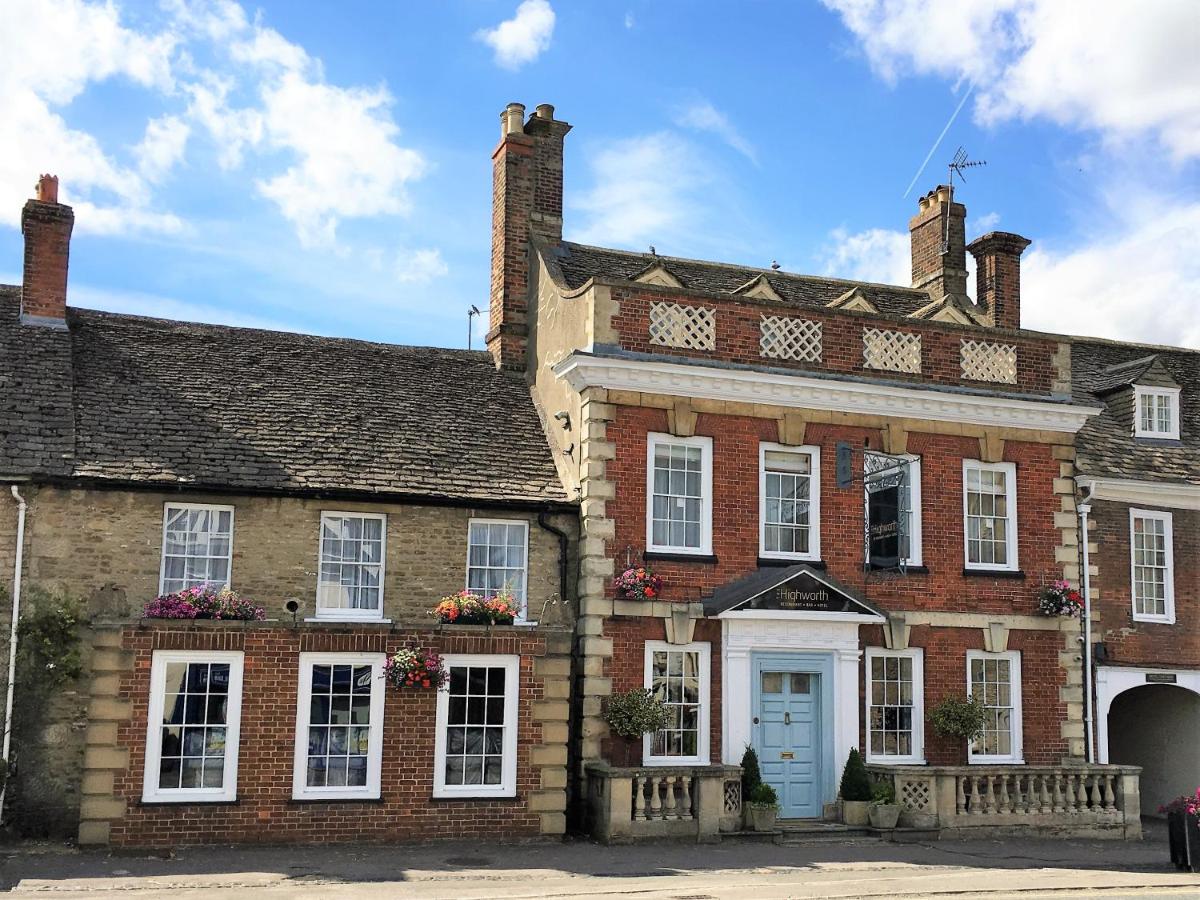 The Highworth Hotel - Housity