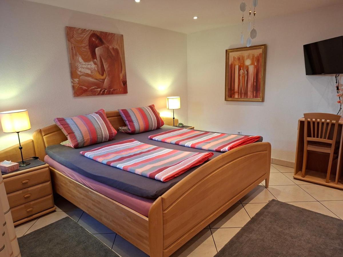 Ferienwohnung Zum Weinberg - Housity