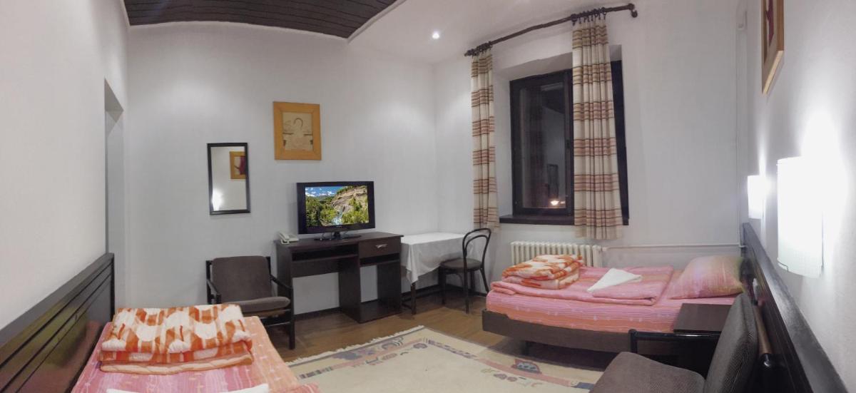 Hotel Komovi - Housity
