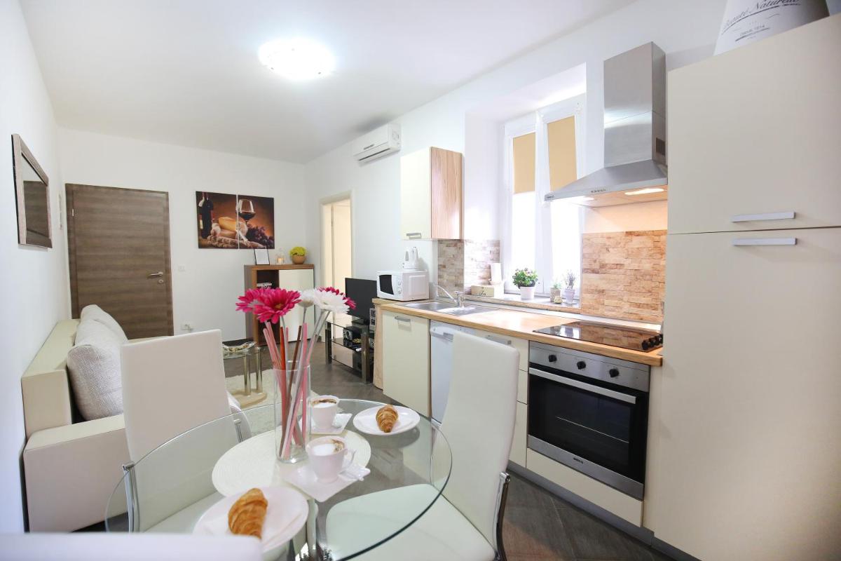 Allegro Exclusive Suites - Housity