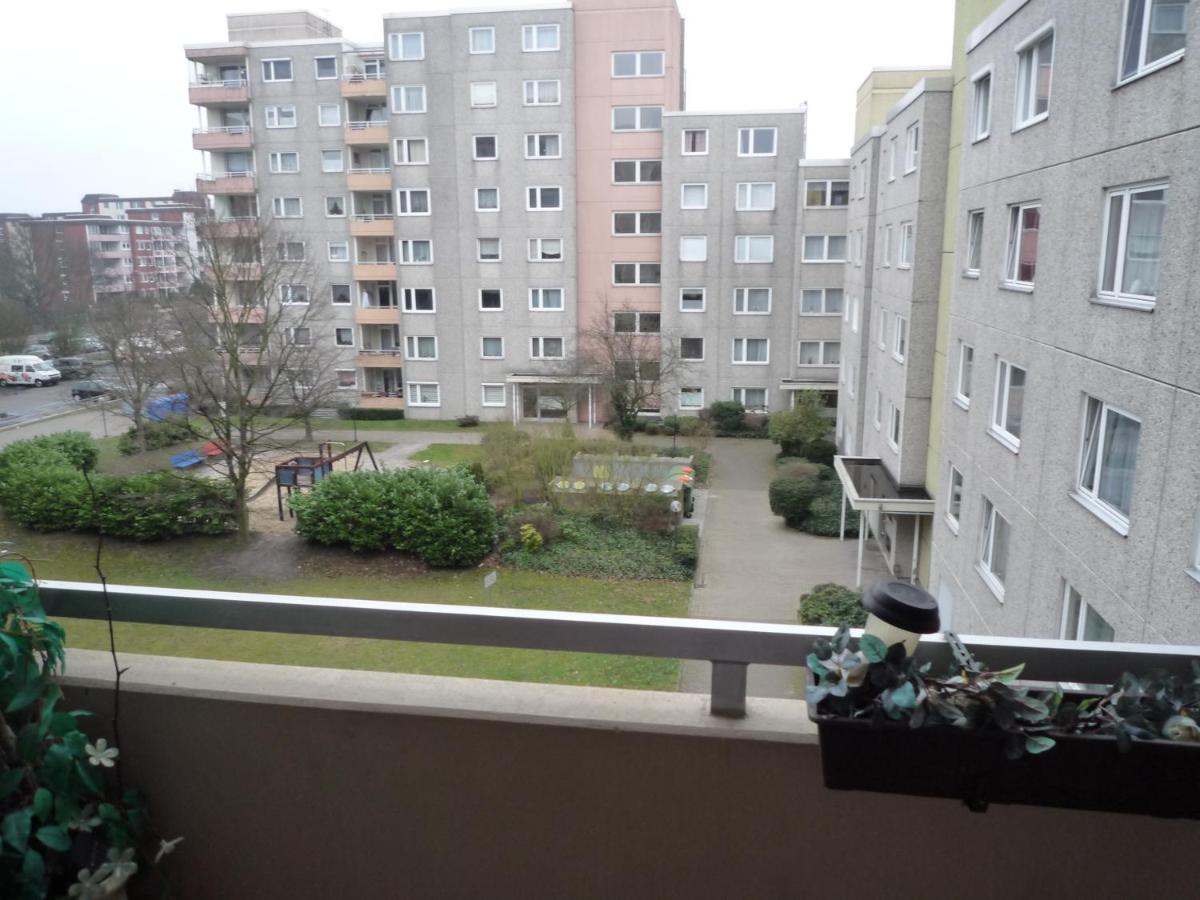 Private Apartment Laatzen City - Housity