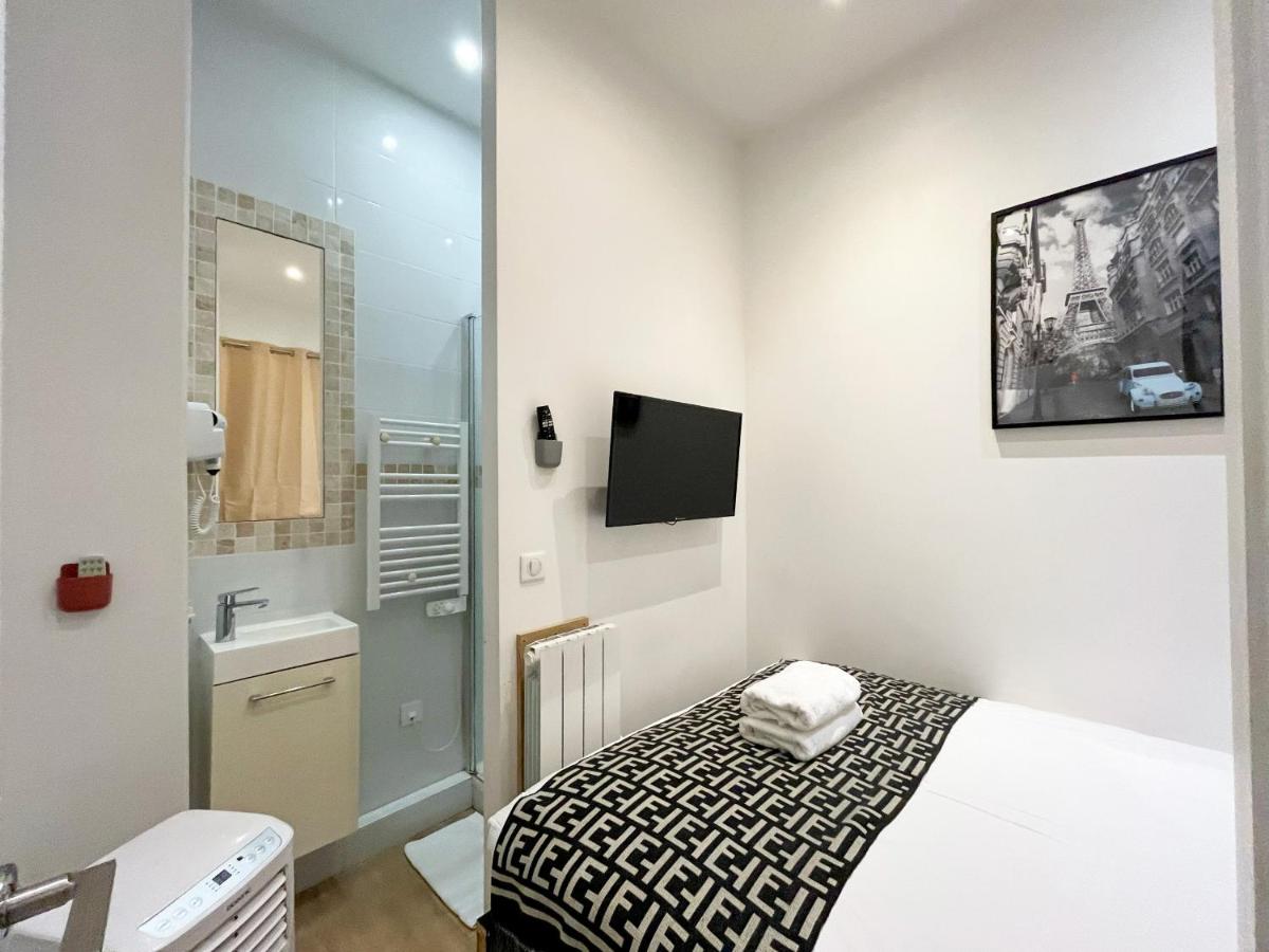 90 - Karl Lagerfeld Lafayette - Housity