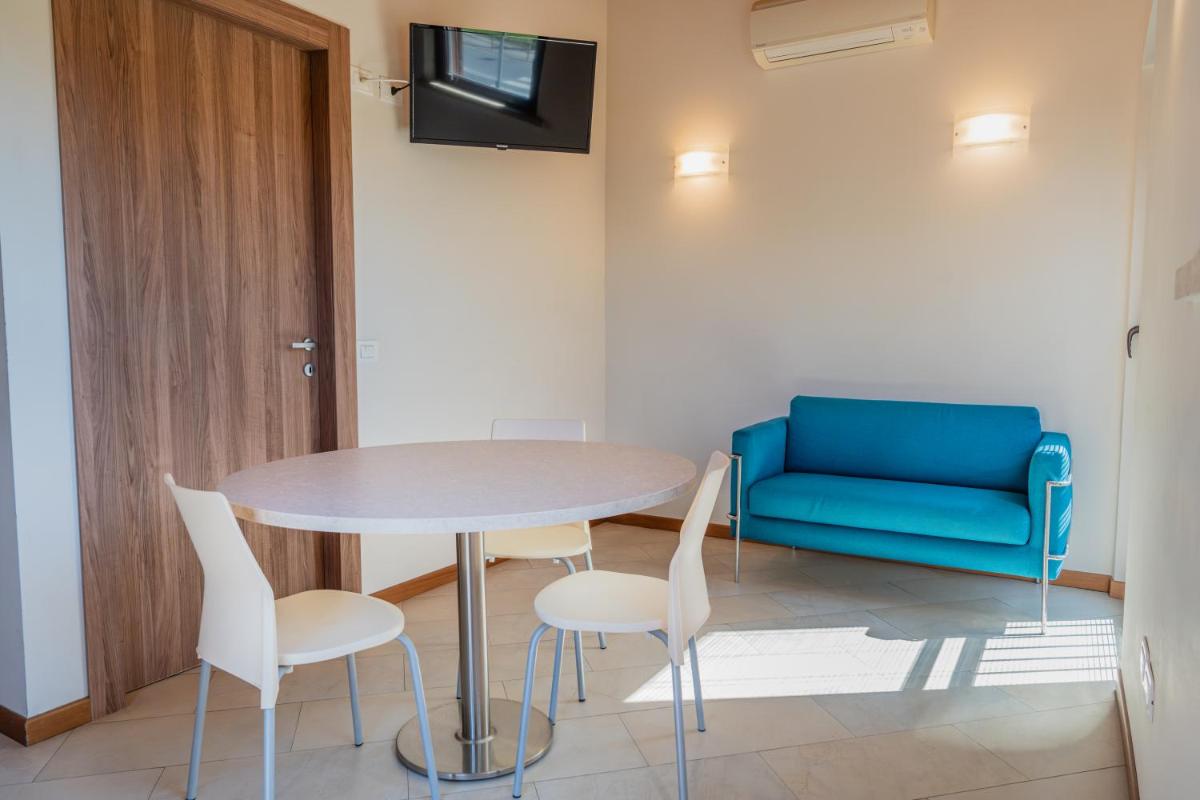 "La Terrazza di Castiglione" APPARTAMENTI VACANZA - Housity