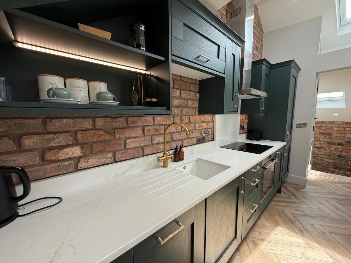 37 West Portrush Luxury Penthouse - Housity