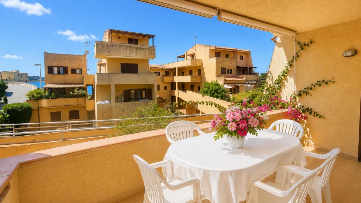 Appartamento Oltremare davanti spiaggia - Housity