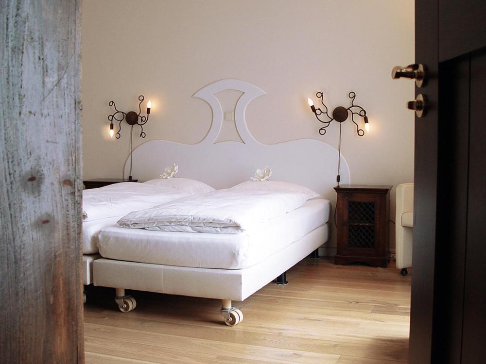 Hotel Huys van Heusden - Housity