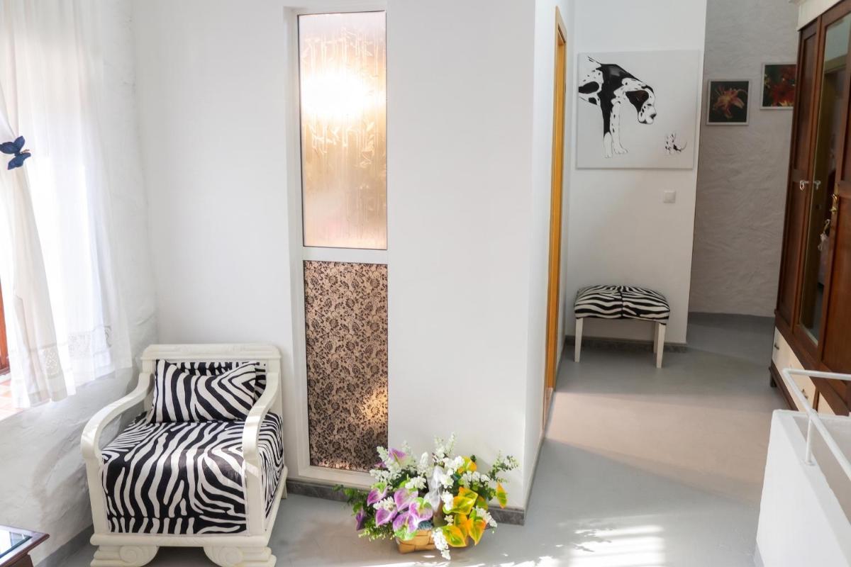 Charming house in Estivella near nature - Housity