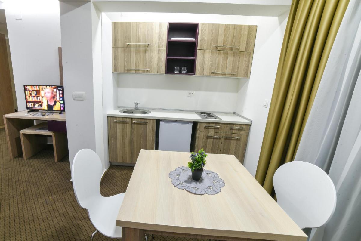 Patria Villa - Housity