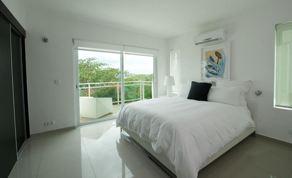 Piscadera Harbour Village - Housity