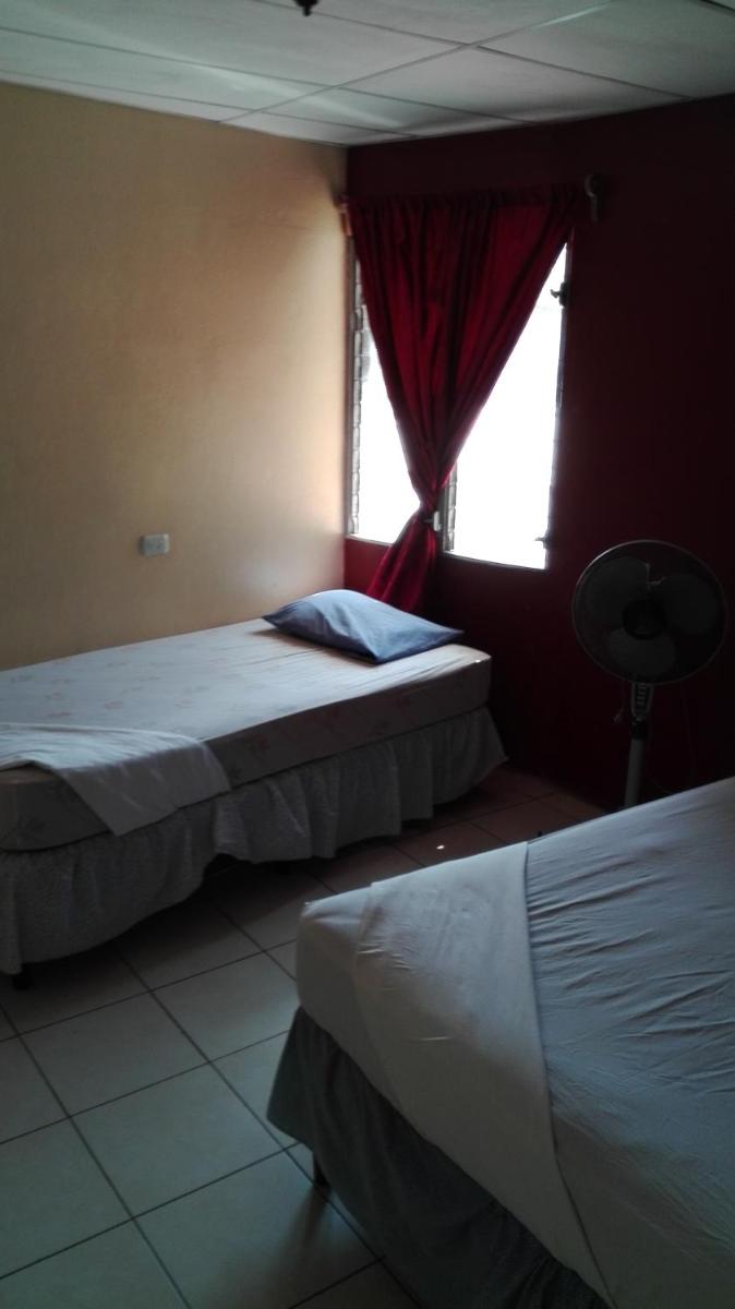 Hostal Don Frank - Housity