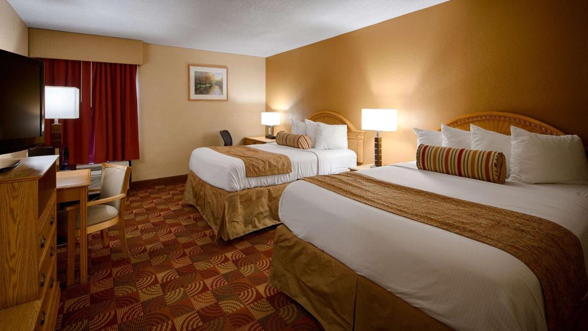 Best Western Martinsville Inn - Housity