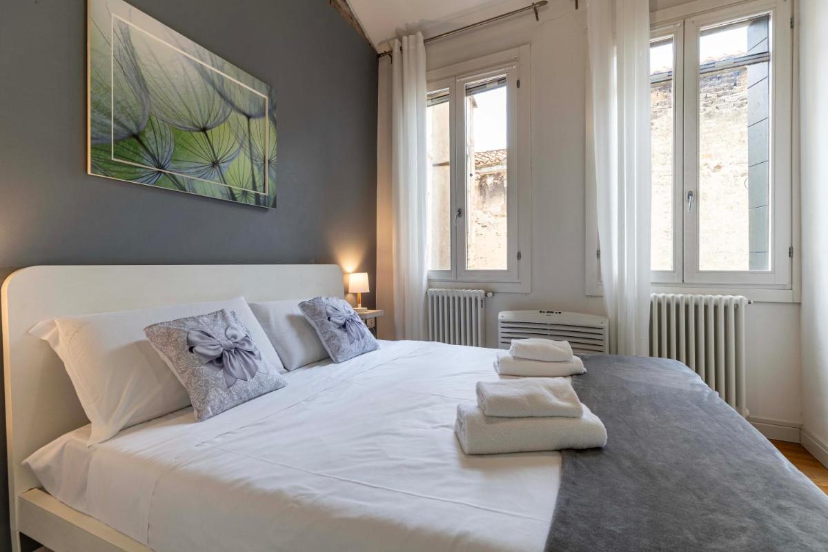 Botteri Palace Apartments by Wonderful Italy - Housity