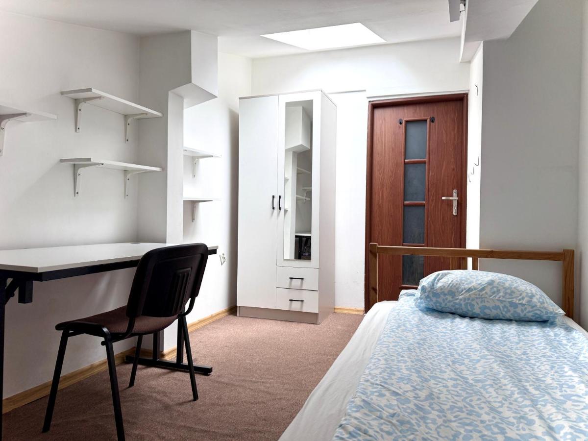 Student House Kazimierzowska - Housity