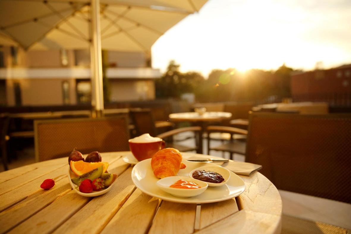 Maximilians Boutique-Hotel Landau - Housity