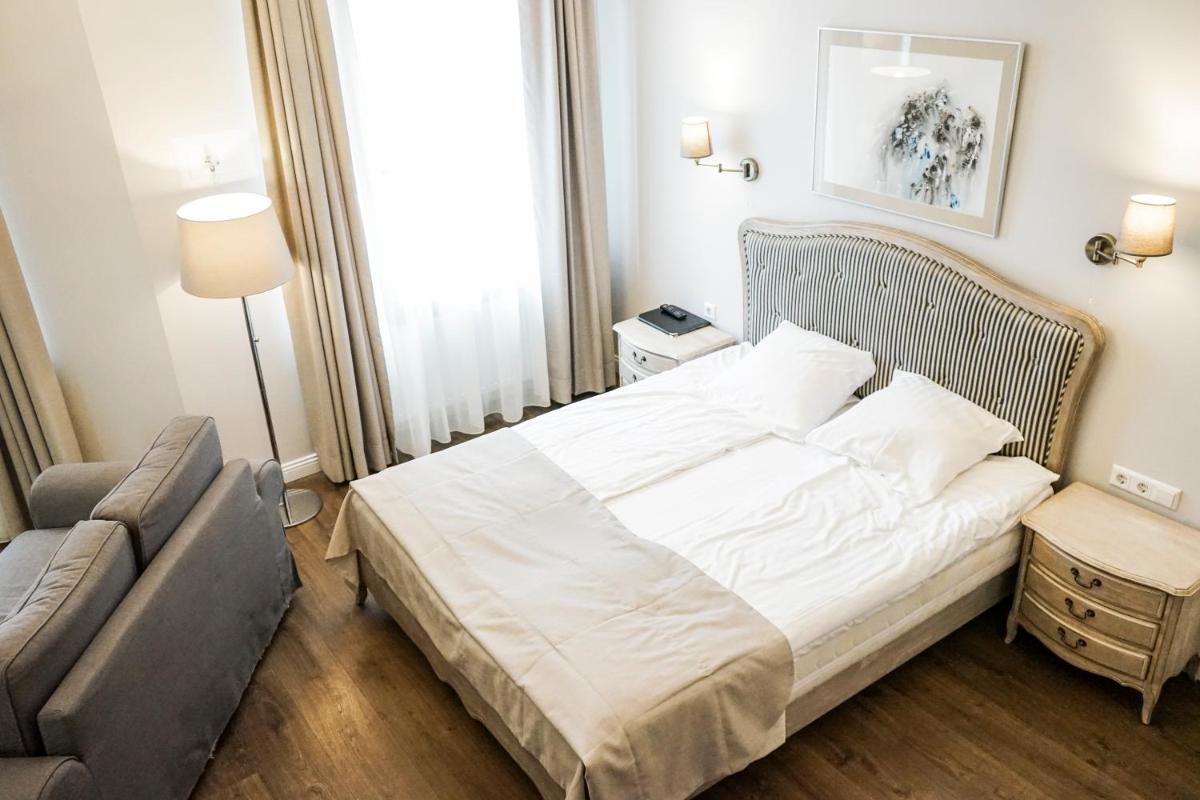 Guest House Senasis Pastas - Housity