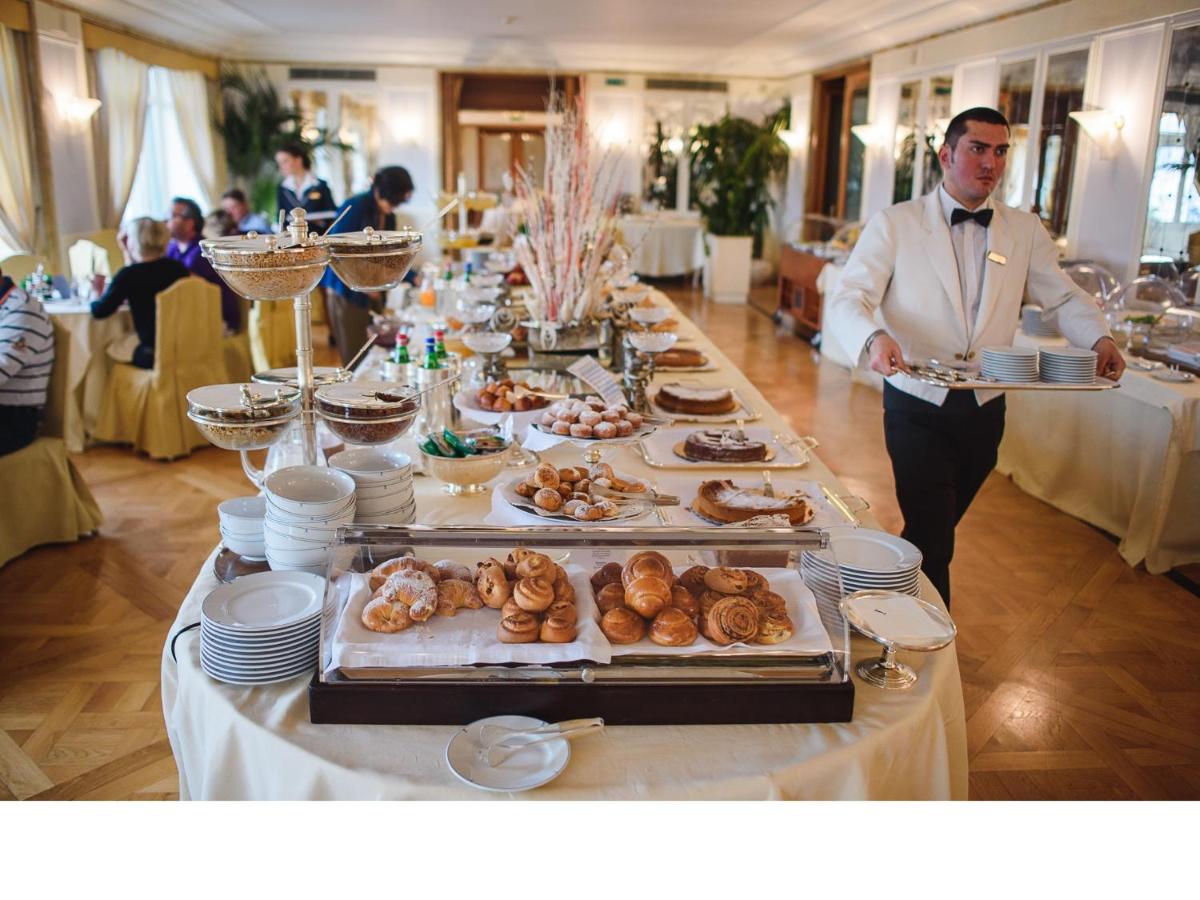 Grand Hotel Vesuvio - Housity
