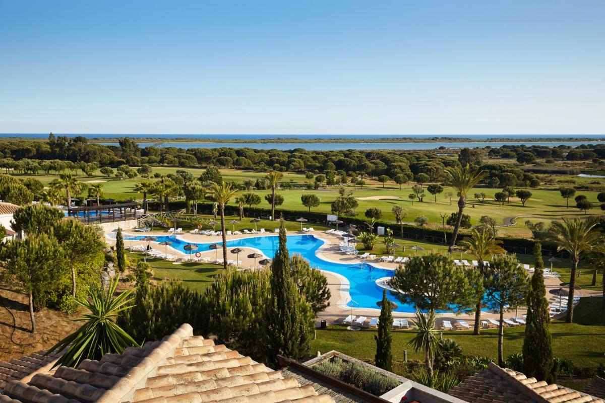 Piscina en o cerca de Precise Resort El Rompido-The Hotel
