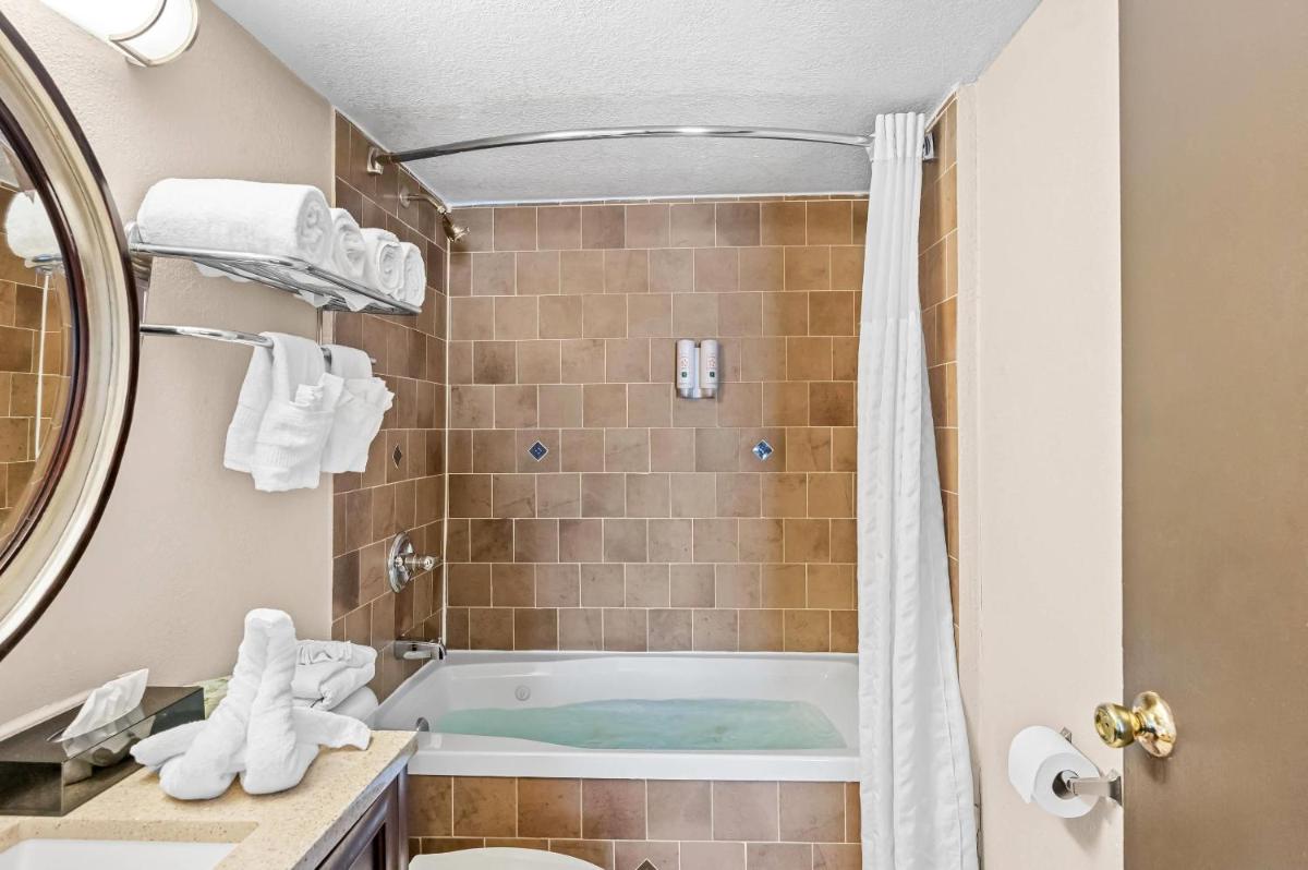 Express Inn and Suites - Housity