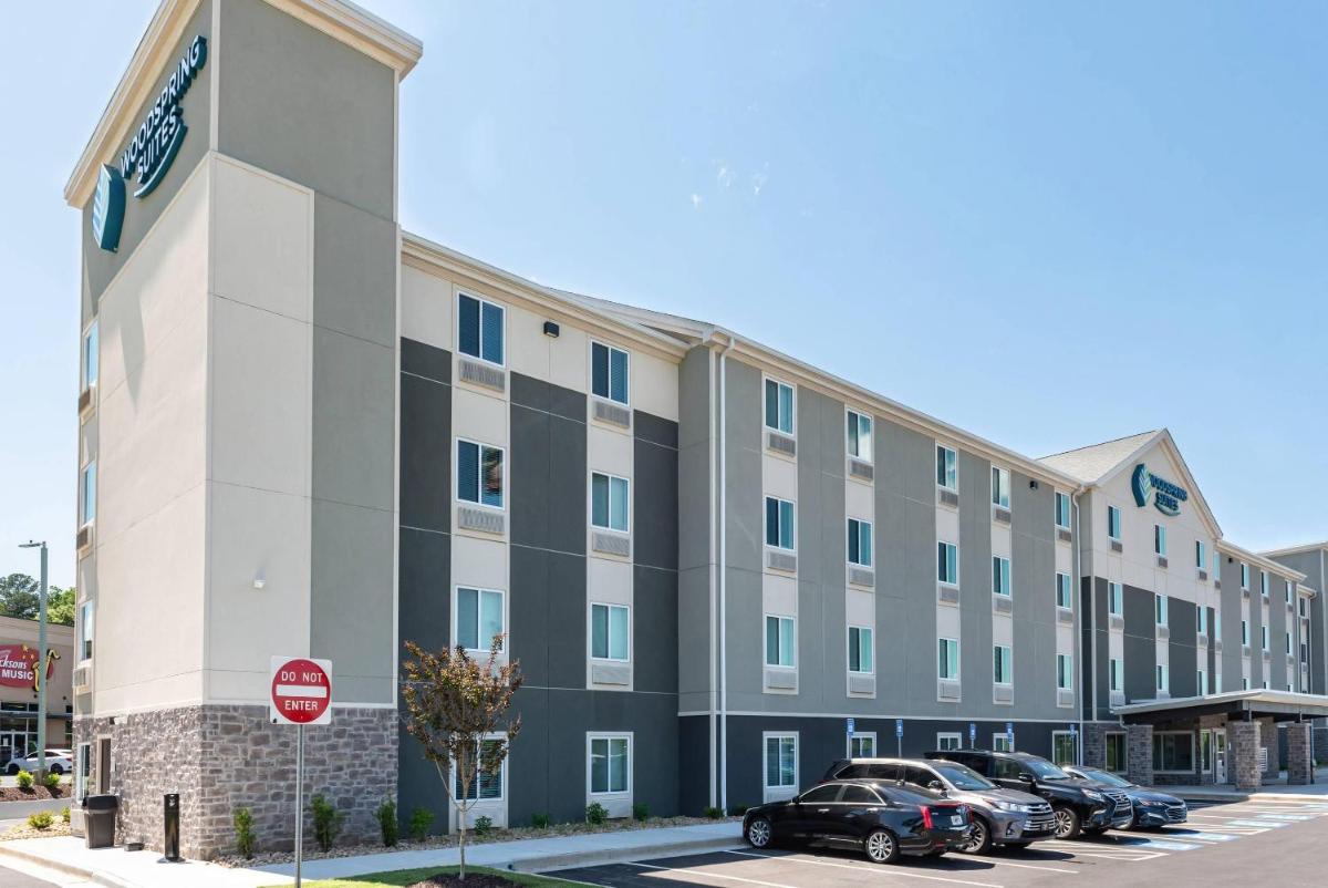 WoodSpring Suites Buford near Mall of Georgia-Lake Lanier - Housity