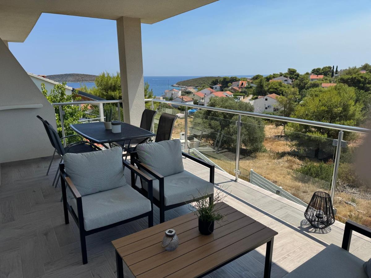 Ada Vis Apartments - Housity