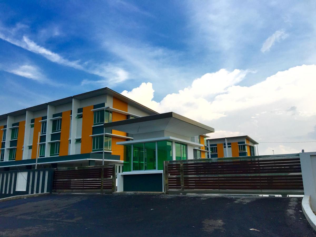 Sibu Swanhouse 2 - Housity