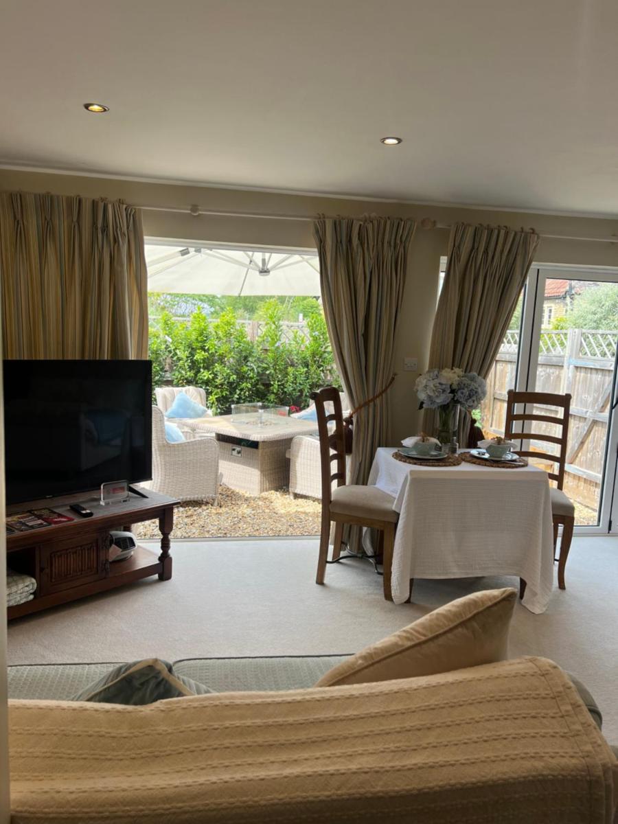 Highcroft House - Housity