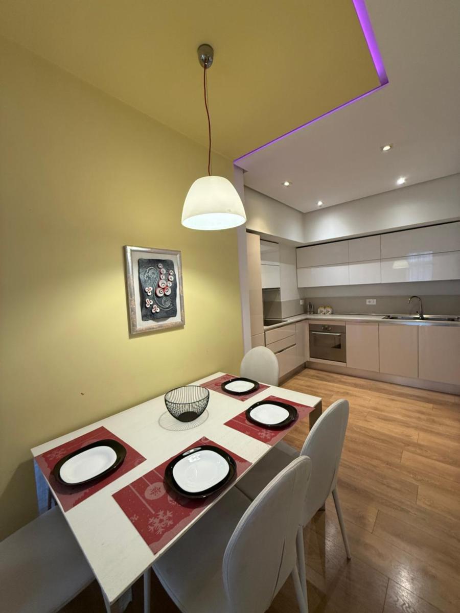 Center Apartment Easy - Housity
