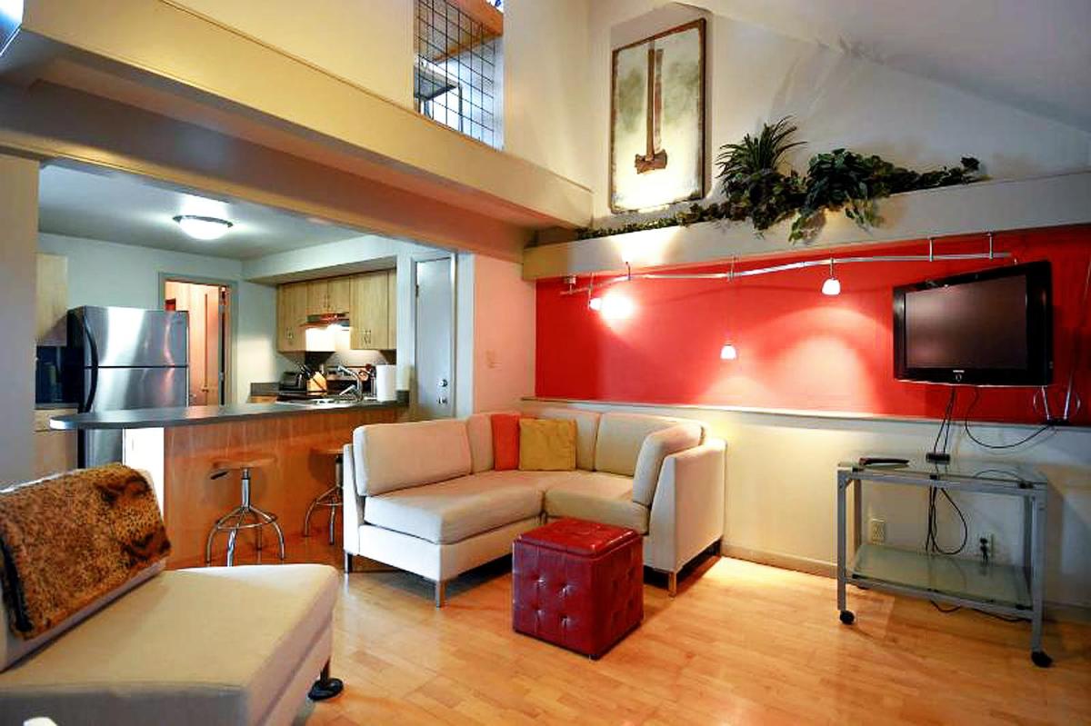 Barton Hills Condominiums - Housity