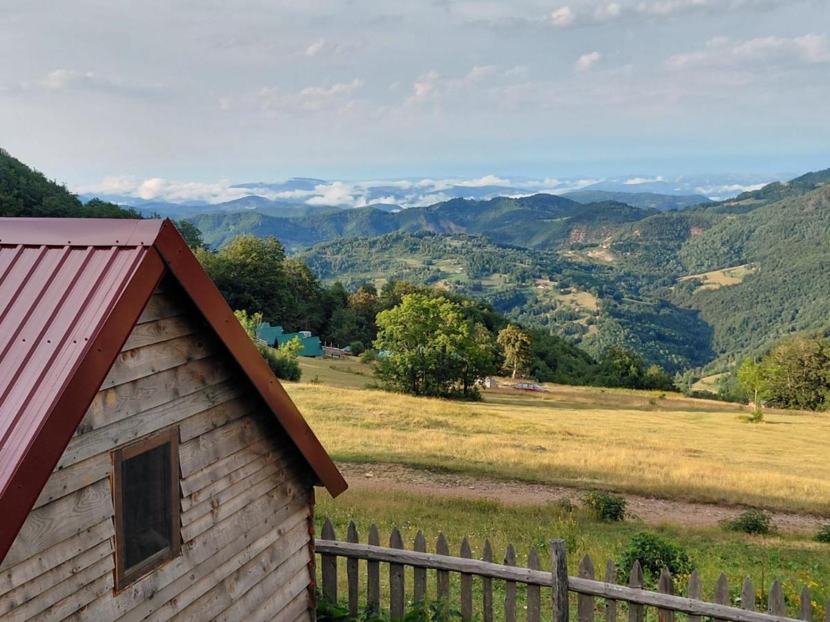 Katun Lanista-Kolibe Bogavac - Housity
