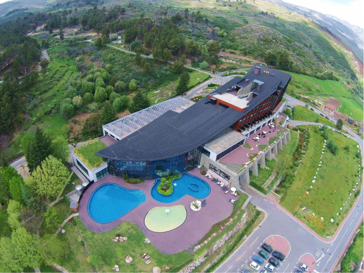 A piscina em ou perto de H2otel Congress & Medical SPA