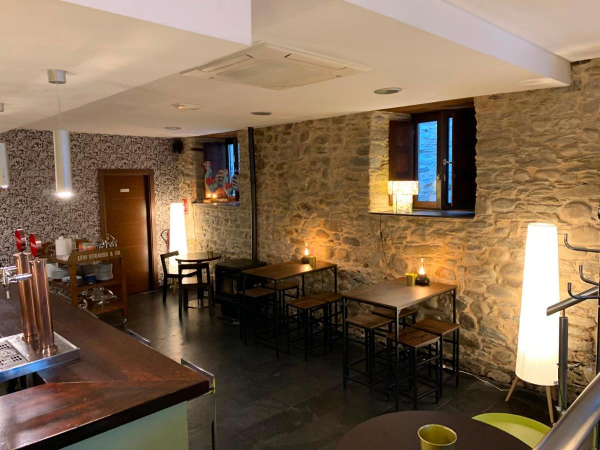 Hostal Ultreia - Housity