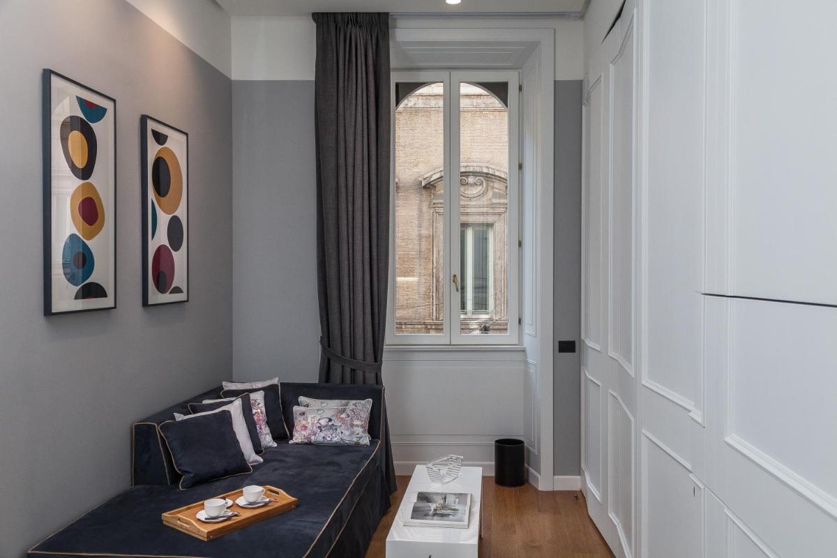 Amazing Suite Piazza Venezia - Housity