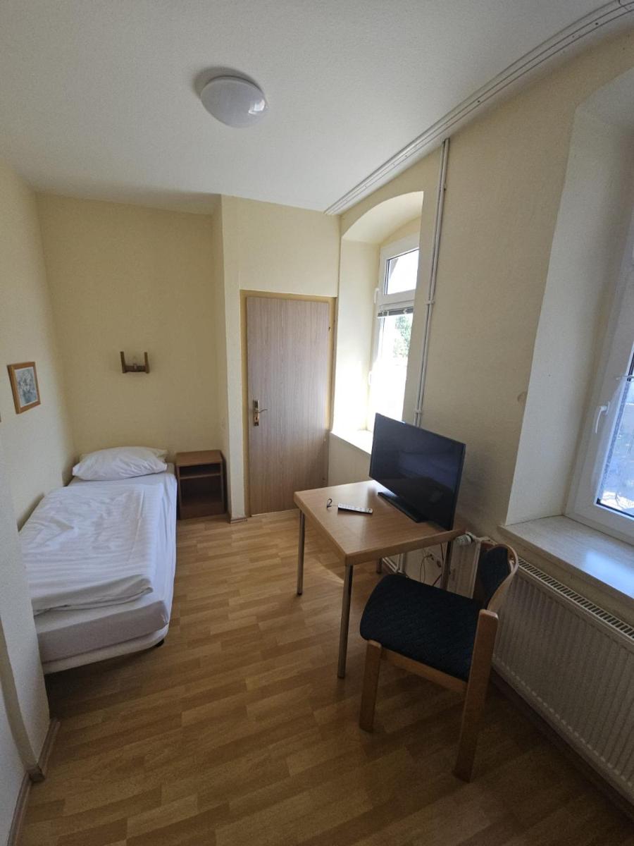 Zimmervermietung Bördequell - Unterkunft für Monteure - Housity