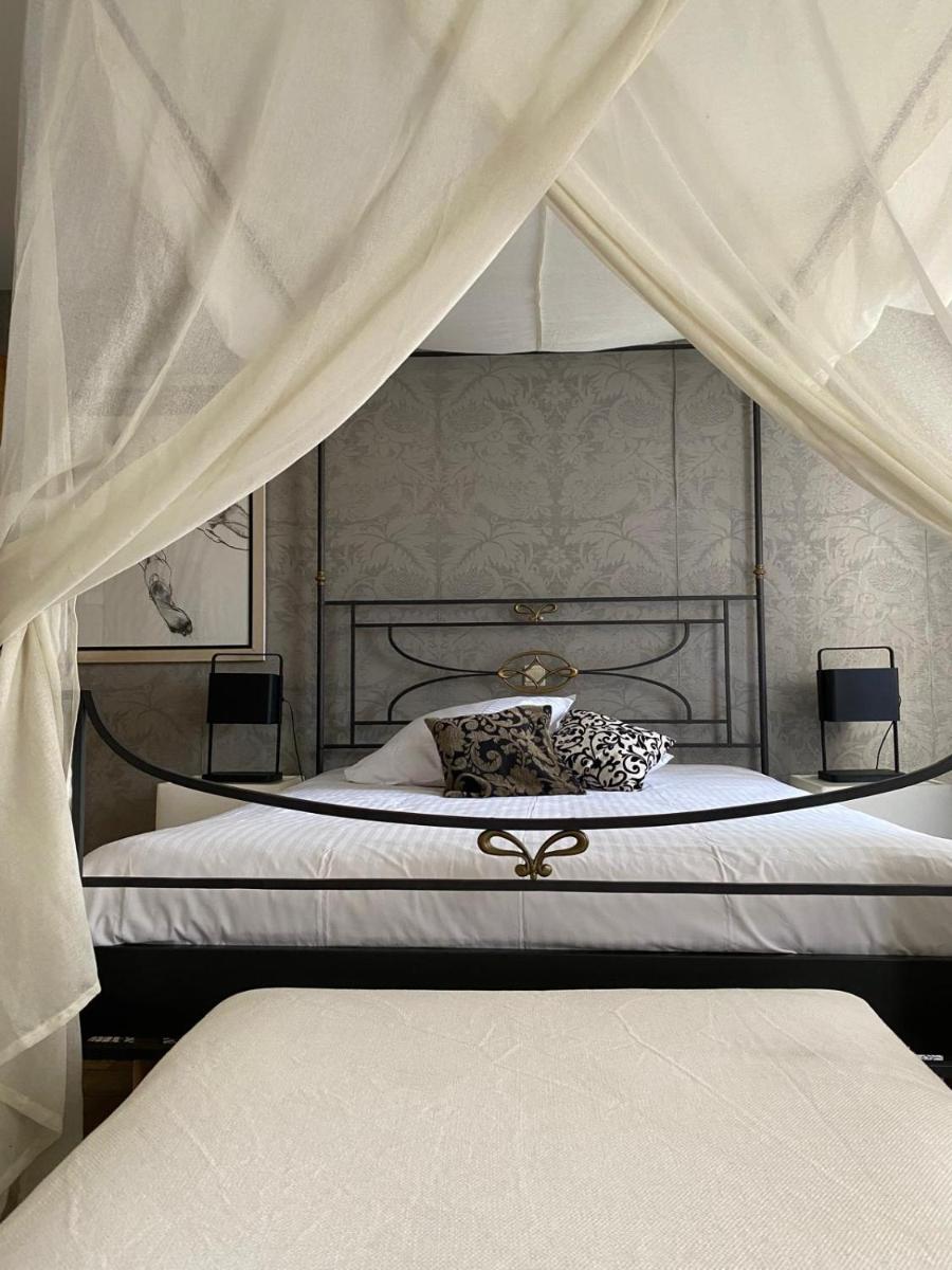 B&B Villa Des Raisins - Housity
