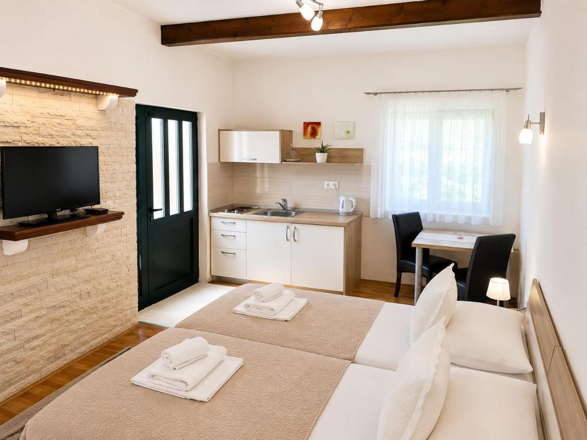 Guest House Ankora - Housity