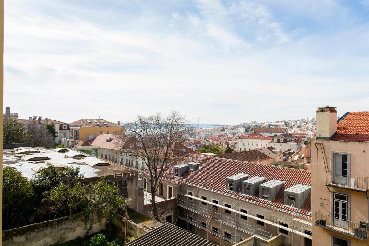 Bairro Alto Viewpoint Flat - Housity