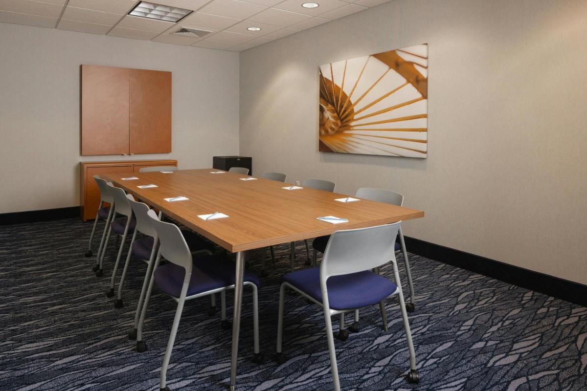 Fairfield Inn & Suites by Marriott Muskegon Norton Shores - Housity