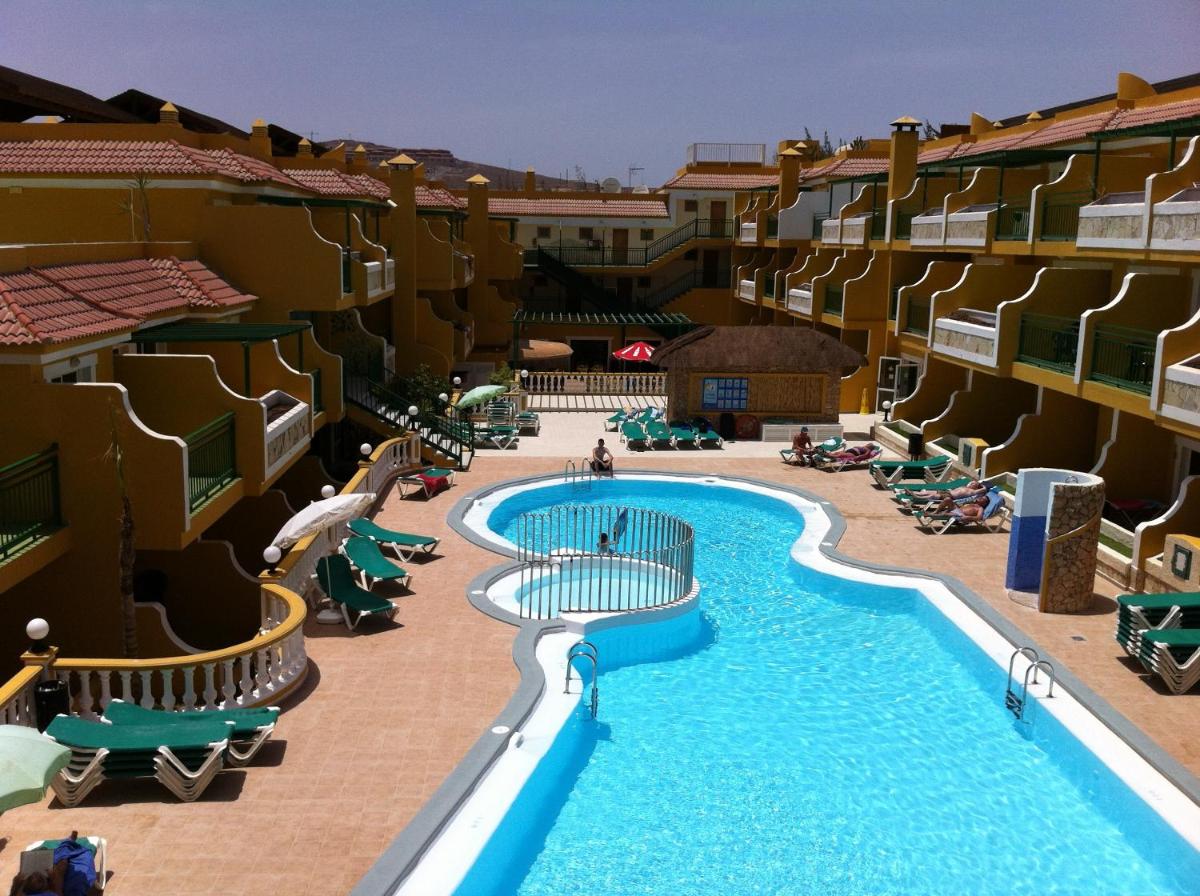 Caleta Garden - Housity