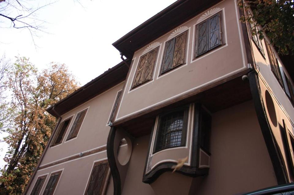 Suitetrails - Belle Ville Hotel