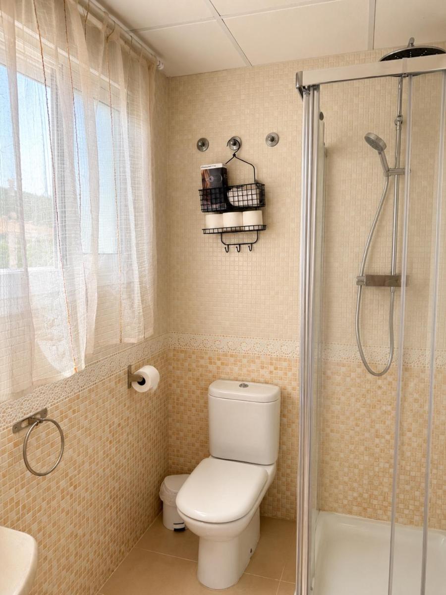 Chalet con piscina privada y aacc - Housity