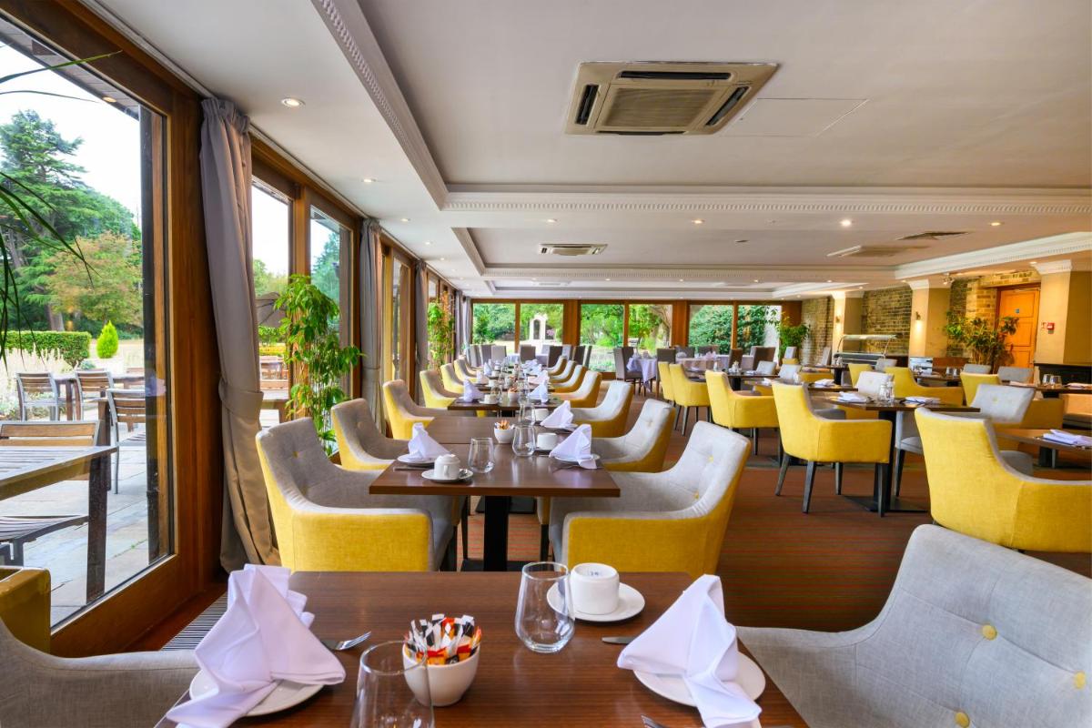 Shendish Manor Hotel & Golf Course - Housity