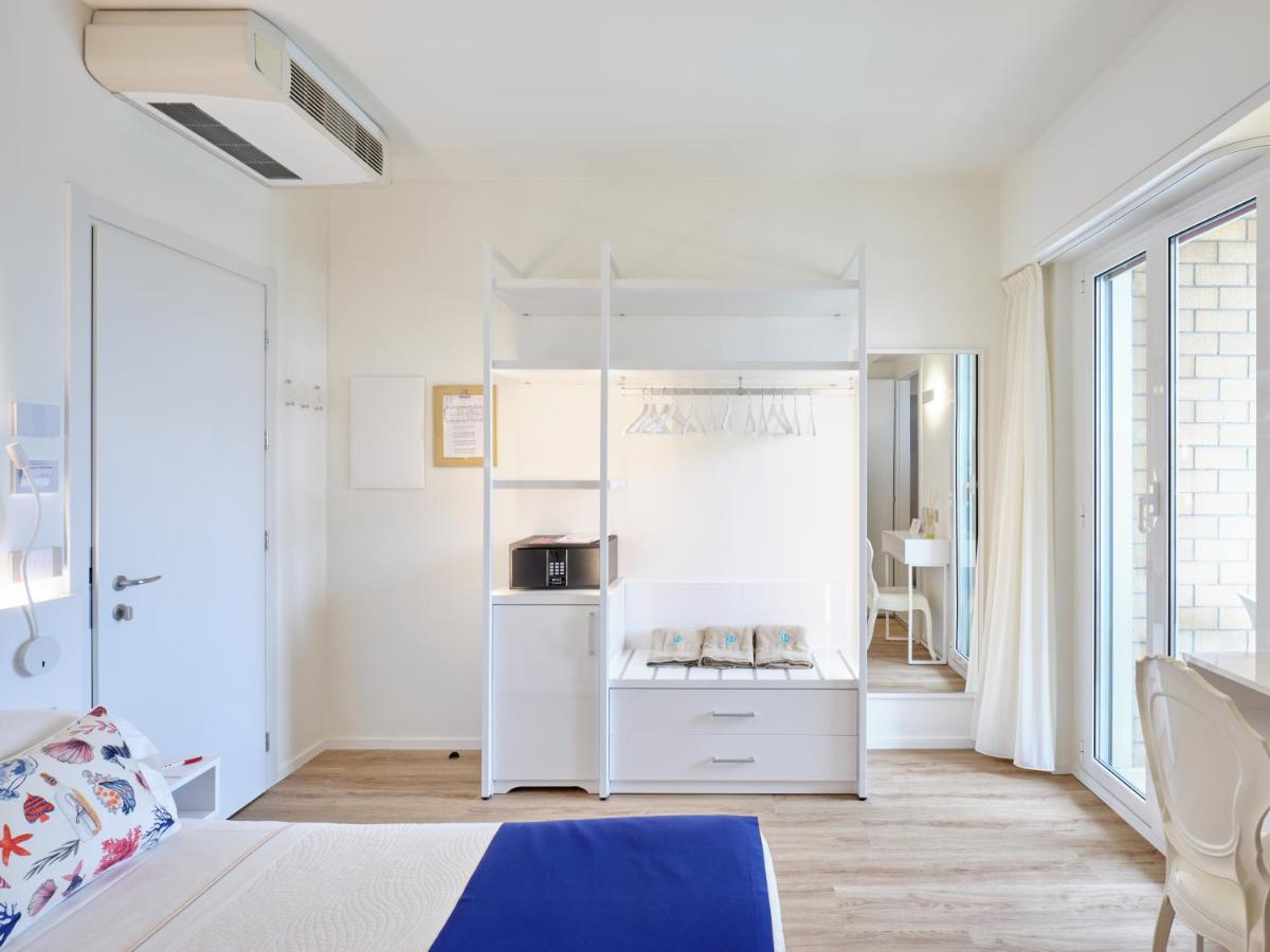UNA HOTELS Imperial Beach Hotel - Housity