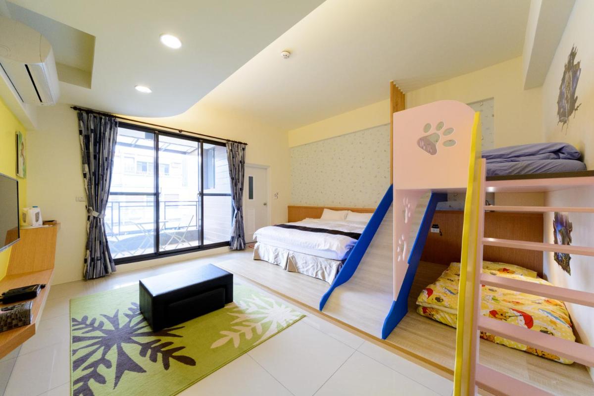Ye-Bo Mei Hua Lu - Housity