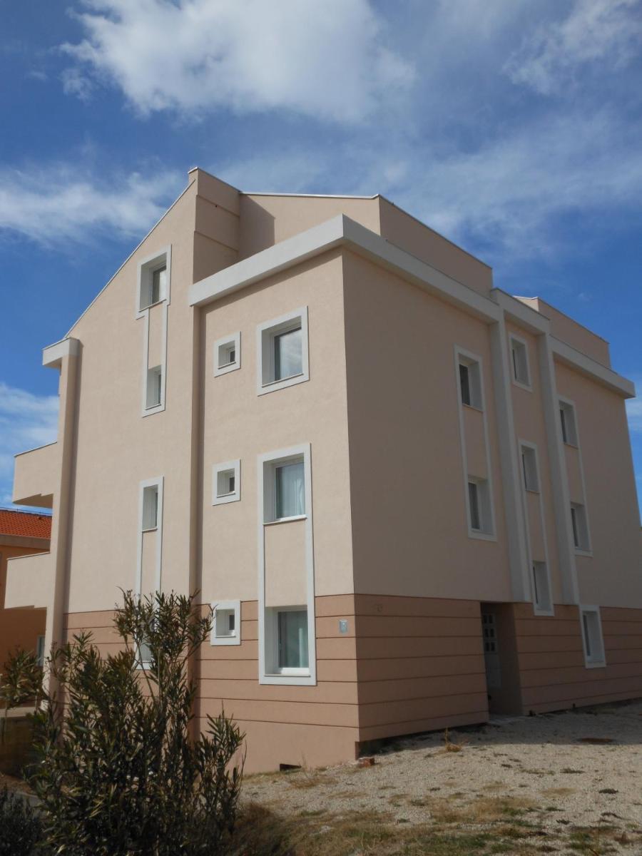 Apartments Fran - Housity