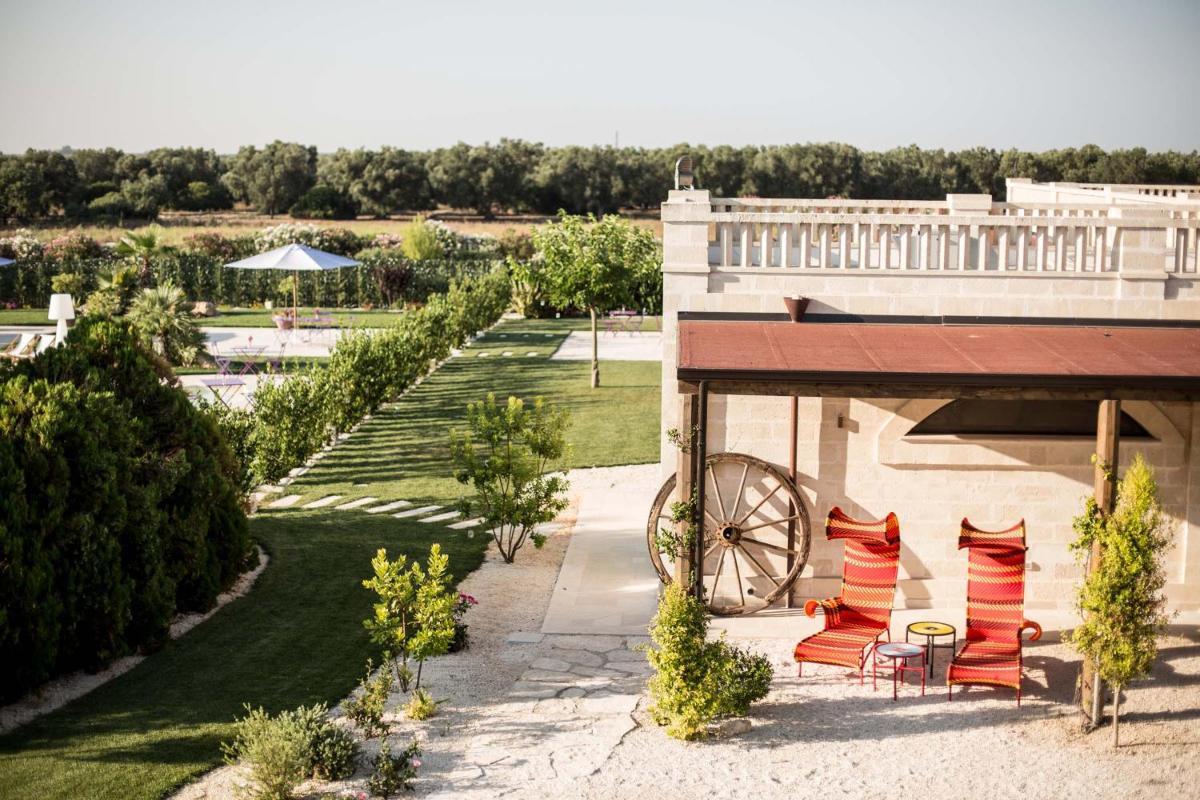 Le Scuderie - Castello Monaci - Housity