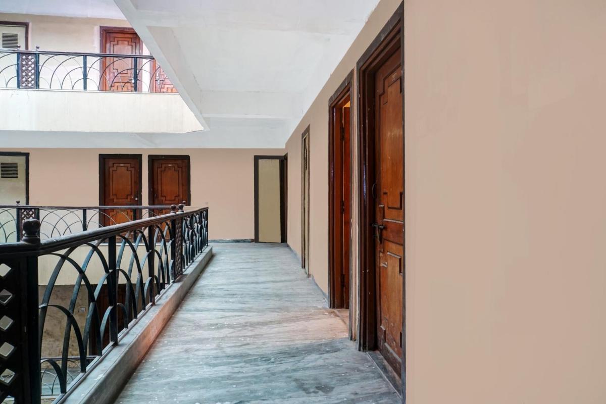 Hotel O Akash Lodge - Housity